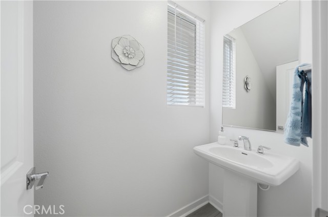 Detail Gallery Image 6 of 39 For 31385 Lolite, Winchester,  CA 92596 - 3 Beds | 2/1 Baths