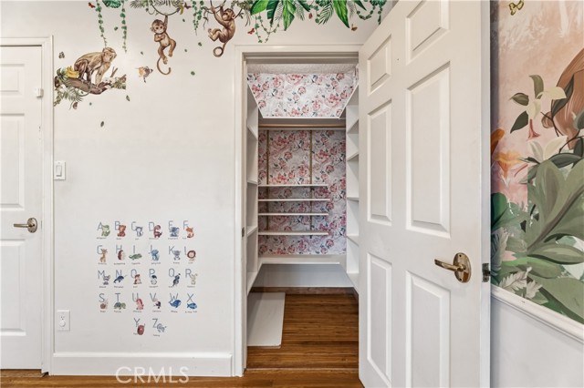 Detail Gallery Image 18 of 36 For 20305 Aetna, Woodland Hills,  CA 91367 - 3 Beds | 2 Baths