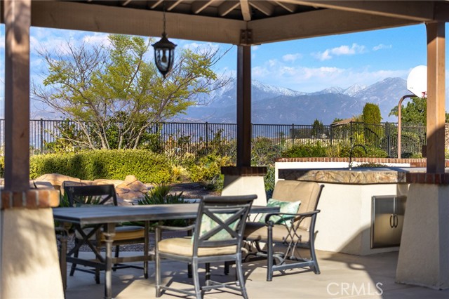 19599 Highland Terrace Drive, Walnut CA: https://media.crmls.org/medias/460f65f4-d220-46c5-aeb8-a0d98f874668.jpg