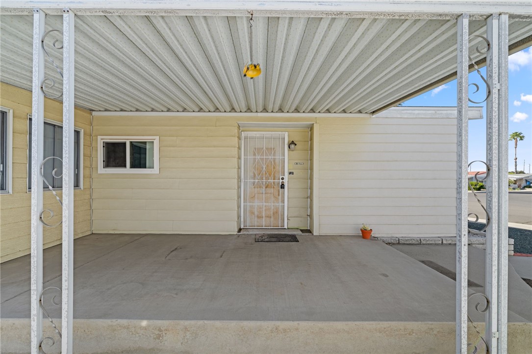 Detail Gallery Image 10 of 43 For 1595 Cordova Dr, Hemet,  CA 92543 - 2 Beds | 2 Baths