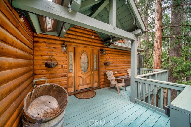 Detail Gallery Image 9 of 56 For 27391 Cottonwood Ln, Lake Arrowhead,  CA 92317 - 4 Beds | 3/1 Baths