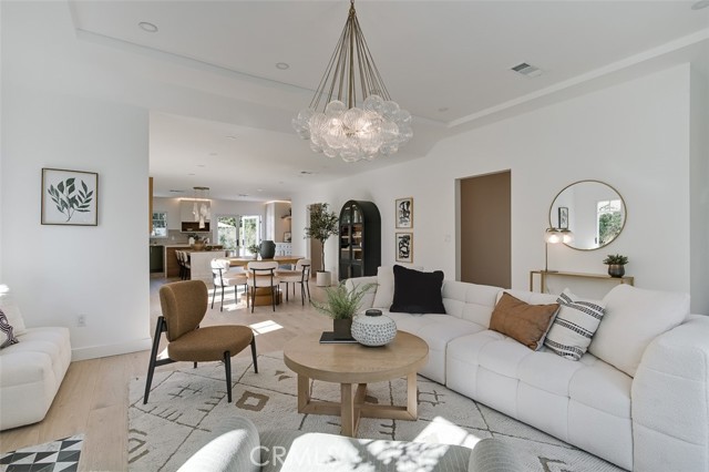 Detail Gallery Image 9 of 43 For 1317 Ethel St, Glendale,  CA 91207 - 3 Beds | 3 Baths