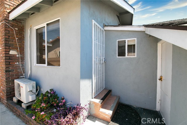 Detail Gallery Image 4 of 50 For 6812 Sultana Ave, San Gabriel,  CA 91775 - 5 Beds | 4 Baths