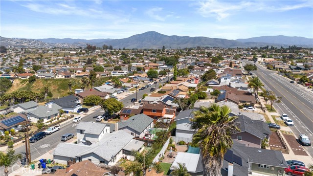 7417 Gribble Street, San Diego CA: https://media.crmls.org/medias/4611152b-834a-4f06-9236-f1756031a4c9.jpg