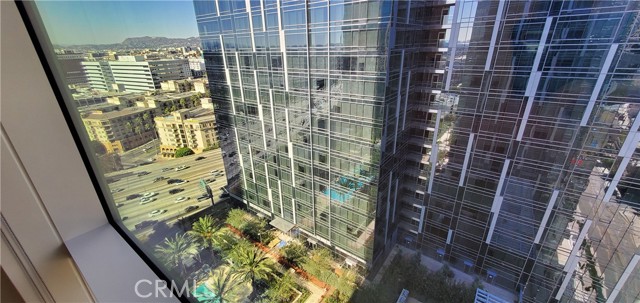 Detail Gallery Image 8 of 31 For 877 Francisco St #2403,  Los Angeles,  CA 90017 - 1 Beds | 1 Baths