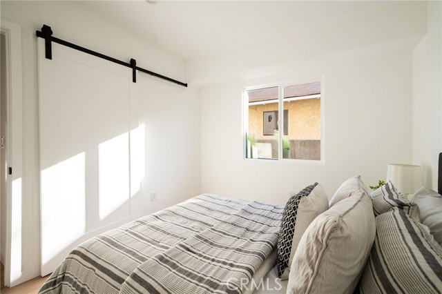 2681 Roseview Avenue, Los Angeles CA: https://media.crmls.org/medias/4612657a-0e24-4bb3-a0f0-79186f8a086e.jpg