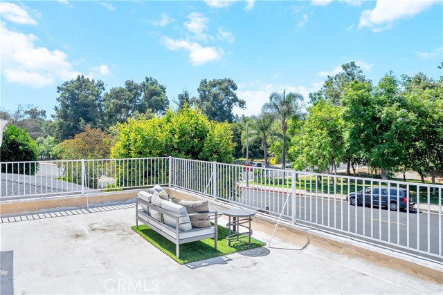 Detail Gallery Image 49 of 70 For 17211 Orozco St, Granada Hills,  CA 91344 - 5 Beds | 5/1 Baths