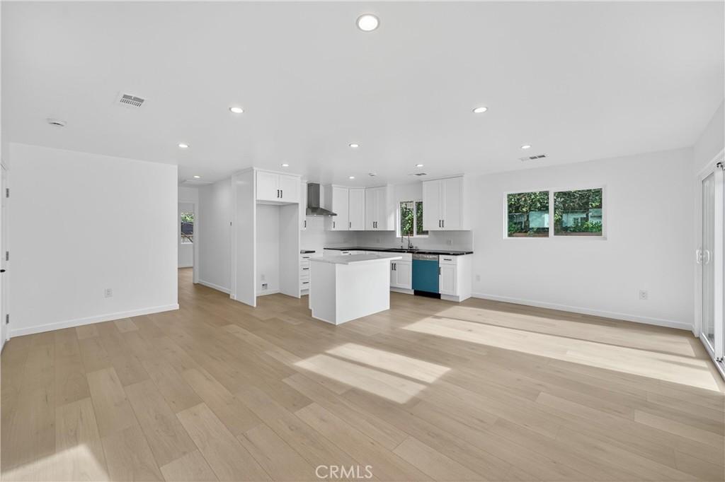 MLS #DW25222362 image #43