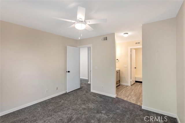 Detail Gallery Image 16 of 43 For 2554 Olive Dr #190,  Palmdale,  CA 93550 - 2 Beds | 2 Baths