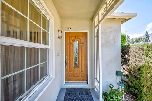 Detail Gallery Image 6 of 52 For 2944 Mayfield Ave, La Crescenta,  CA 91214 - 3 Beds | 2 Baths