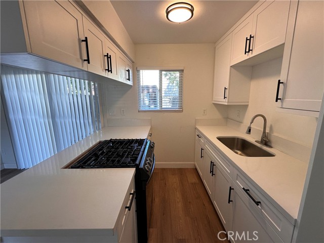 Detail Gallery Image 2 of 11 For 478 W Jackson St, Rialto,  CA 92376 - 3 Beds | 1/1 Baths