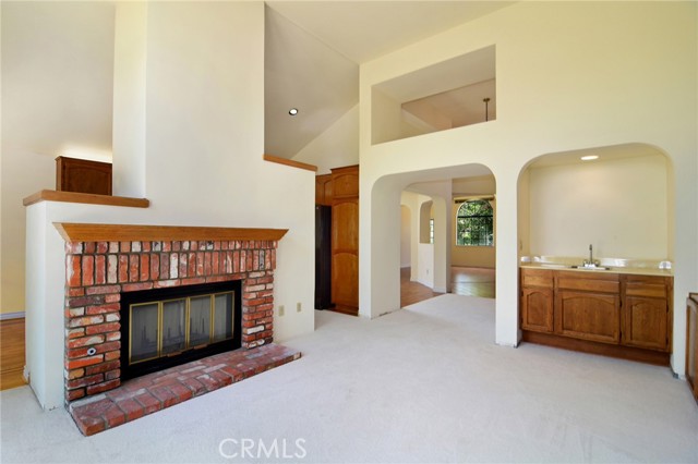 Detail Gallery Image 9 of 24 For 8022 Valley Flores Dr, West Hills,  CA 91304 - 3 Beds | 2 Baths