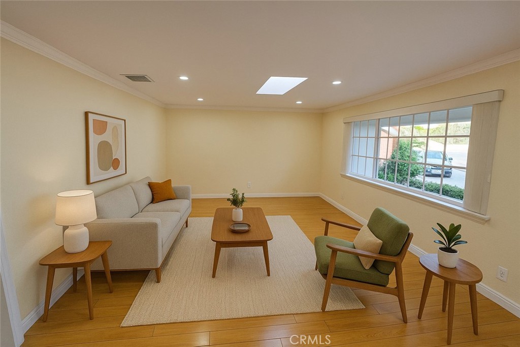 MLS #SR25251392 image #6