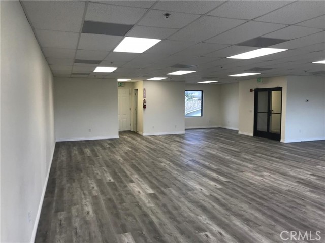 18270 Siskiyou Road, Apple Valley, California 92307, ,Commercial Lease,For Rent,18270 Siskiyou Road,CRHD22117217