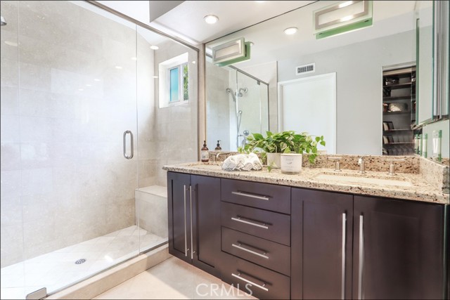 3 Primrose, Aliso Viejo CA: https://media.crmls.org/medias/46187aac-7113-4ed9-8eae-4e53514fa119.jpg