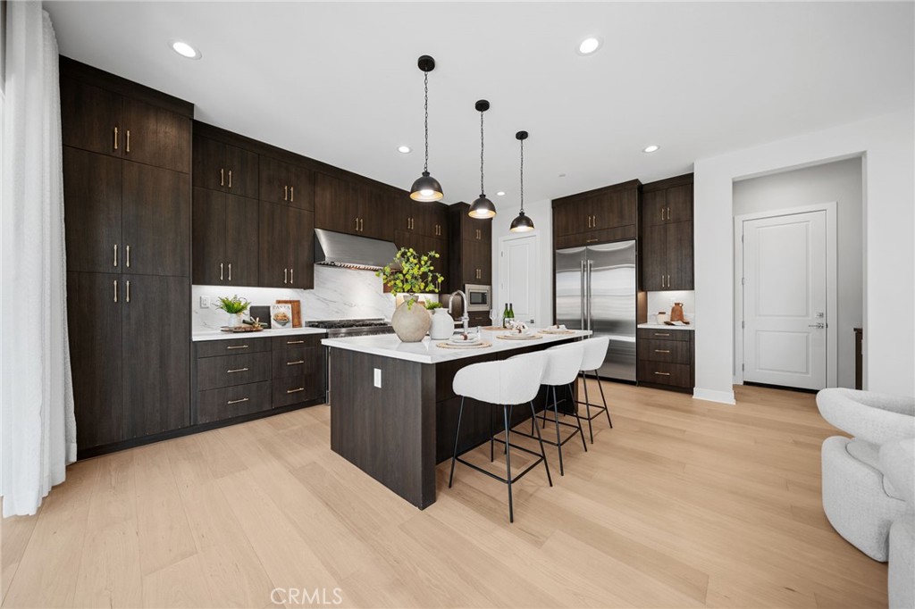 MLS #OC25239001 image #21