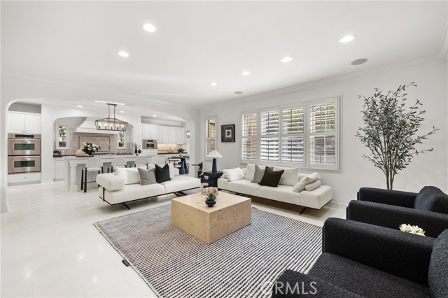 31 Prairie, Irvine CA: https://media.crmls.org/medias/4619b491-961e-41c4-b4fb-69f70bc2fdec.jpg