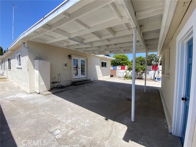 Detail Gallery Image 13 of 15 For 1320 W F St, Wilmington,  CA 90744 - 4 Beds | 2 Baths