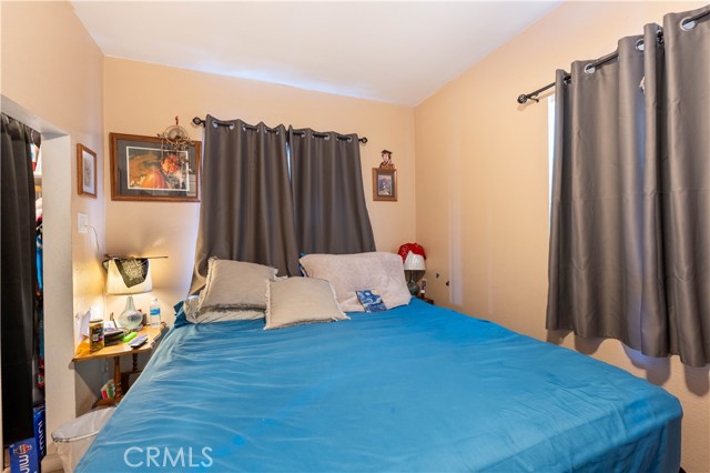 Detail Gallery Image 12 of 26 For 113 E White St, Barstow,  CA 92311 - – Beds | – Baths