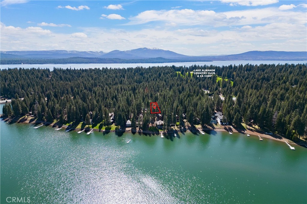 945 Peninsula Drive, Lake Almanor, CA 96137