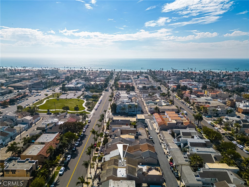 https://media.crmls.org/medias/461c7eb4-27da-4e1f-b7fc-416b175b8688.jpg?preset=X-Large