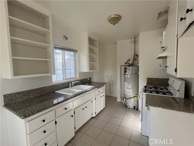 Image 5 of 18 For 3855 Locust  