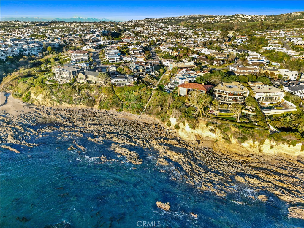 https://media.crmls.org/medias/461d160e-ee40-4805-a3d5-3991dc4ddcb2.jpg?preset=X-Large