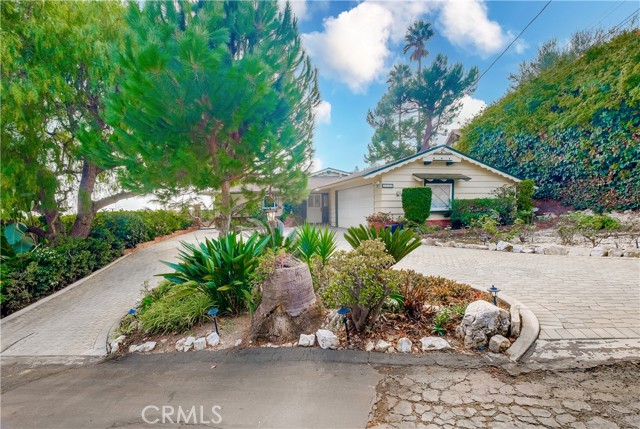 2570 Colt Road, Rancho Palos Verdes, California 90275, 3 Bedrooms Bedrooms, ,2 BathroomsBathrooms,Residential,For Sale,Colt,SB25021154