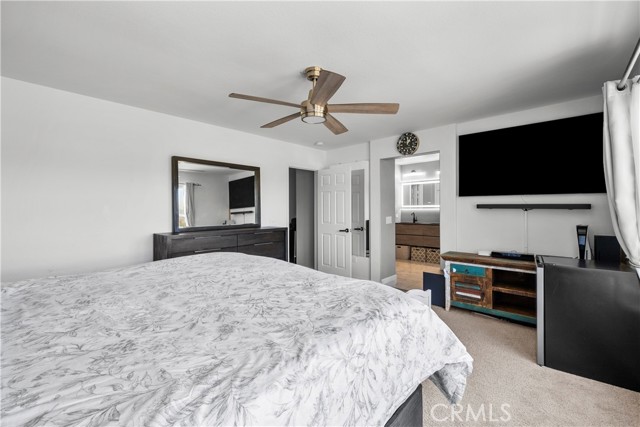 Detail Gallery Image 11 of 70 For 29248 Dakota Dr, Valencia,  CA 91354 - 4 Beds | 3 Baths