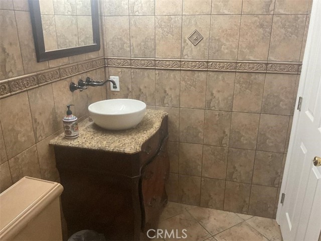 Detail Gallery Image 12 of 37 For 8234 Stonewood, Jurupa Valley,  CA 92509 - 3 Beds | 2 Baths