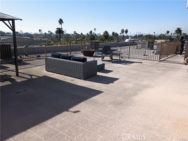Detail Gallery Image 22 of 23 For 837 N Hudson Ave #305,  Los Angeles,  CA 90038 - 2 Beds | 2 Baths