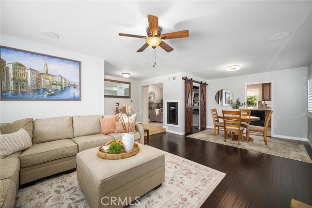 Detail Gallery Image 8 of 58 For 2432 Chippewa Ave, Placentia,  CA 92870 - 4 Beds | 2 Baths