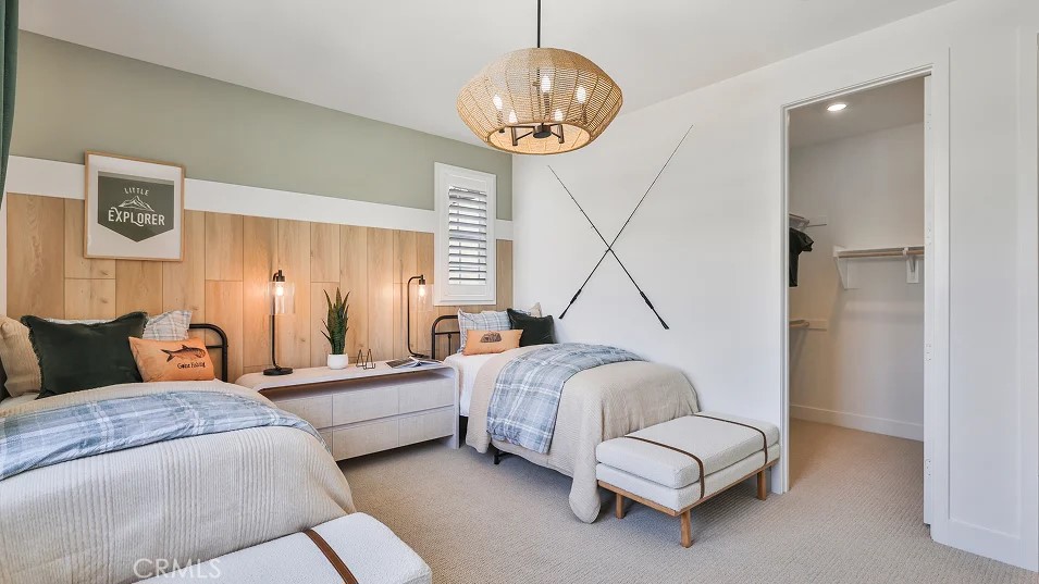 MLS #OC25233677 image #17