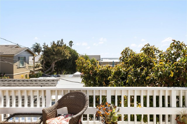 Detail Gallery Image 12 of 32 For 180 G St, Cayucos,  CA 93430 - 3 Beds | 2 Baths