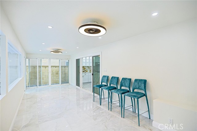 Detail Gallery Image 16 of 31 For 17230 San Lorenzo Cir, Fountain Valley,  CA 92708 - 4 Beds | 3 Baths