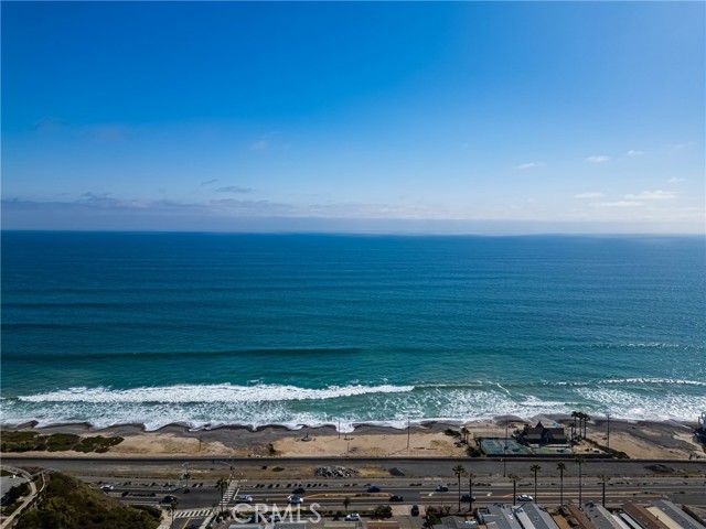 235 Via Ballena, San Clemente CA: https://media.crmls.org/medias/46238bc0-addd-45e1-8693-36bc7c636a1f.jpg