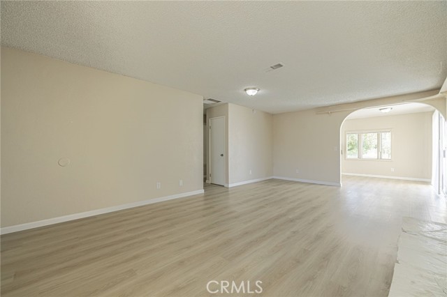 Detail Gallery Image 10 of 39 For 41136 174th, Lancaster,  CA 93535 - 4 Beds | 2 Baths