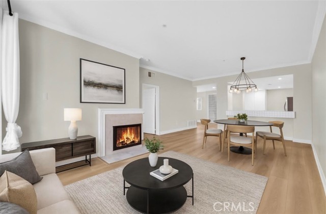 Front Image Thumbnail for CRPW25265281