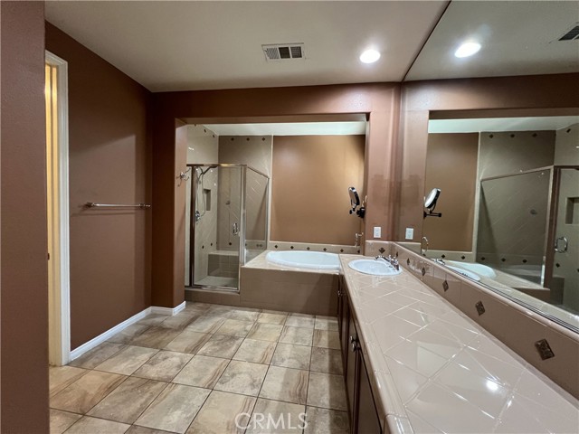 Detail Gallery Image 11 of 28 For 279 Cross Rail, Norco,  CA 92860 - 4 Beds | 3/1 Baths