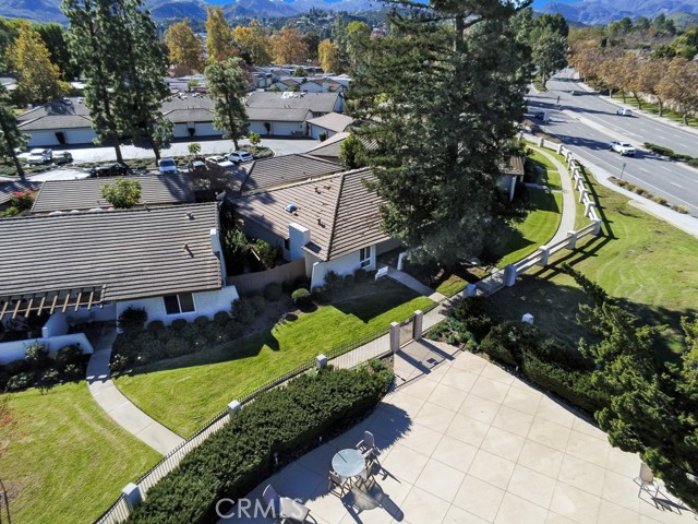 Detail Gallery Image 30 of 36 For 1104 Glenbridge Cir, Westlake Village,  CA 91361 - 2 Beds | 2 Baths