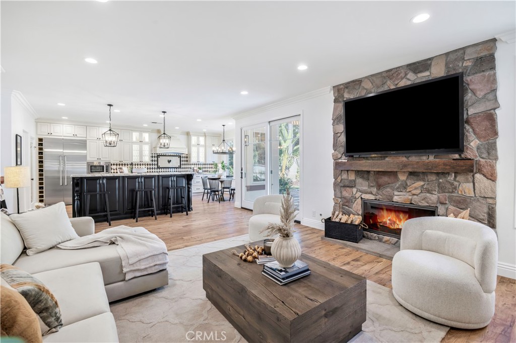 MLS #OC25251962 image #15