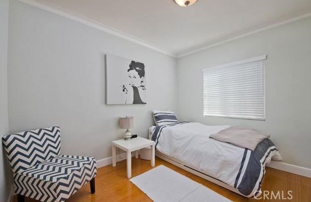 Detail Gallery Image 25 of 33 For 17827 Burbank Bld, Encino,  CA 91316 - 3 Beds | 2 Baths