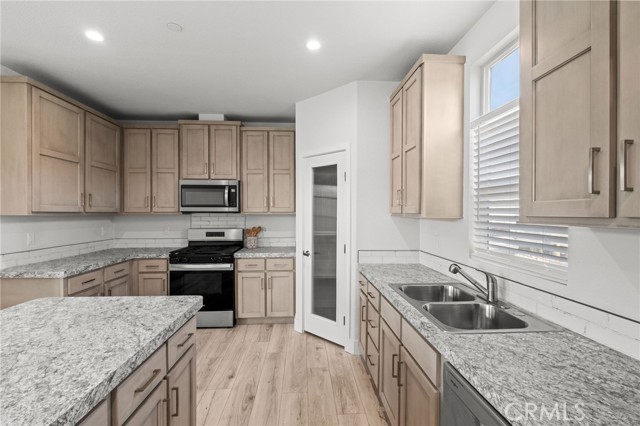 Detail Gallery Image 20 of 42 For 26096 Melba Ave, Homeland,  CA 92548 - 4 Beds | 2 Baths