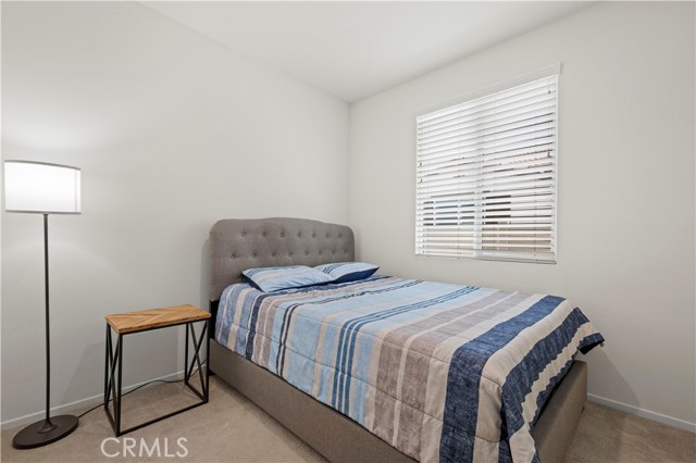 5025 W Avenue J6, Lancaster CA: https://media.crmls.org/medias/46275262-f50c-4551-891a-c4ea1166f398.jpg