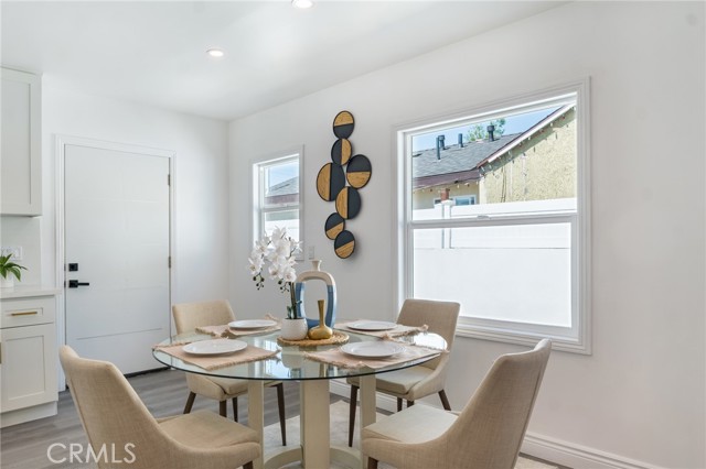 Detail Gallery Image 9 of 15 For 11912 Elkwood St, North Hollywood,  CA 91605 - 3 Beds | 2 Baths