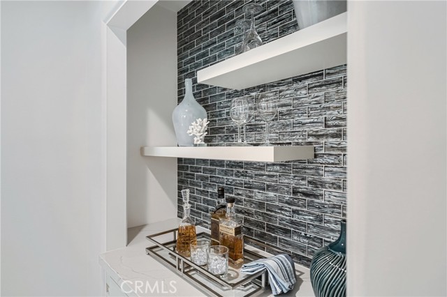 Serving Bar