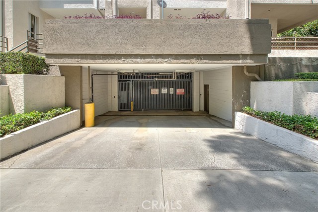 Detail Gallery Image 51 of 51 For 300 N El Molino Ave #118,  Pasadena,  CA 91101 - 2 Beds | 2 Baths