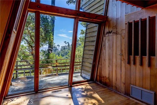 1420 Spencer Street, Cambria CA: https://media.crmls.org/medias/4628de63-2d37-4b4e-af7b-057843908606.jpg