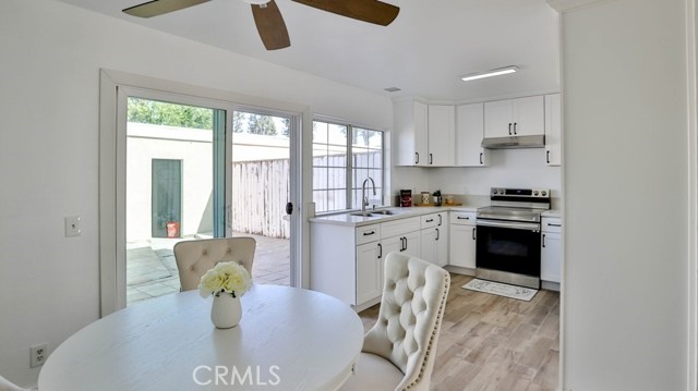 Detail Gallery Image 15 of 48 For 3041 S Sycamore St #C,  Santa Ana,  CA 92707 - 3 Beds | 1/1 Baths