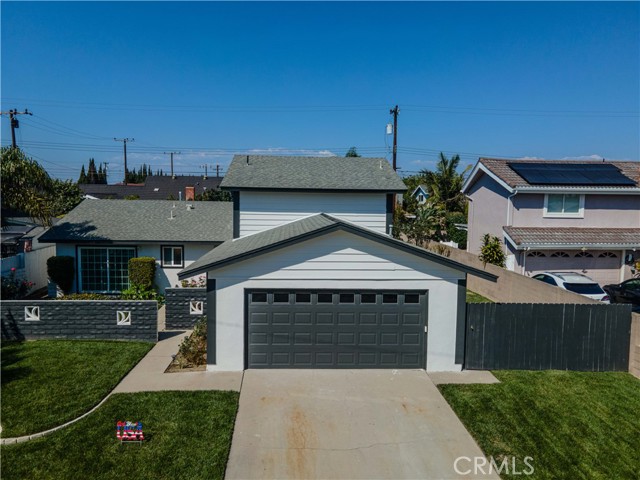 Detail Gallery Image 1 of 24 For 9355 El Blanco Ave, Fountain Valley,  CA 92708 - 3 Beds | 2 Baths